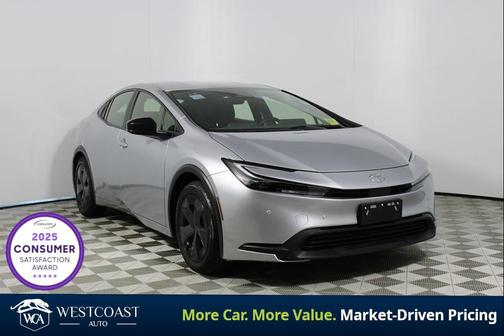 2024 Toyota Prius LE