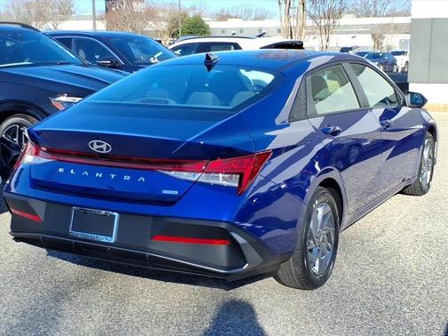 Intense Blue 2026 Hyundai ELANTRA HEV Blue