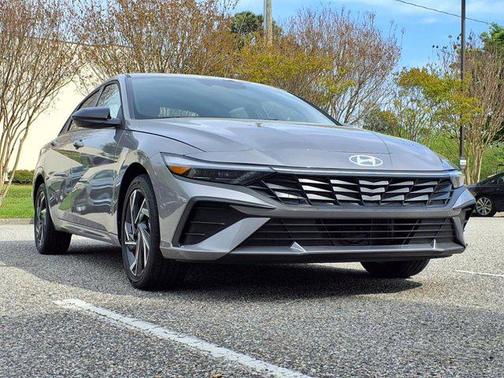 2025 Hyundai ELANTRA Sport