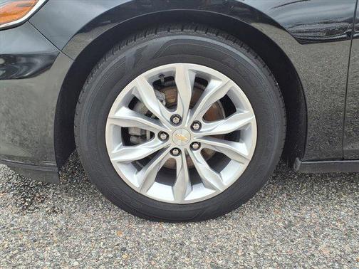 2022 Chevrolet Malibu FWD LT