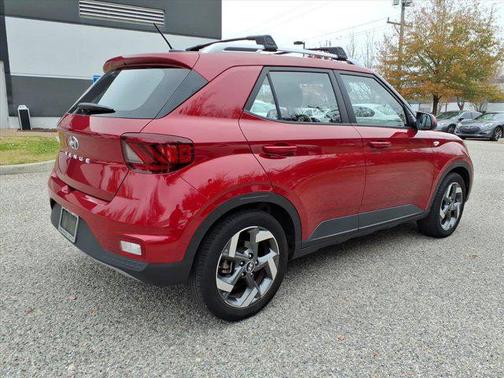 2023 Hyundai VENUE Limited