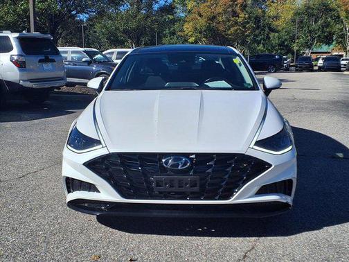 2022 Hyundai SONATA SEL