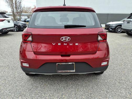 2026 Hyundai VENUE SE