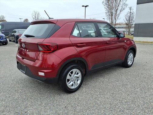 2026 Hyundai VENUE SE