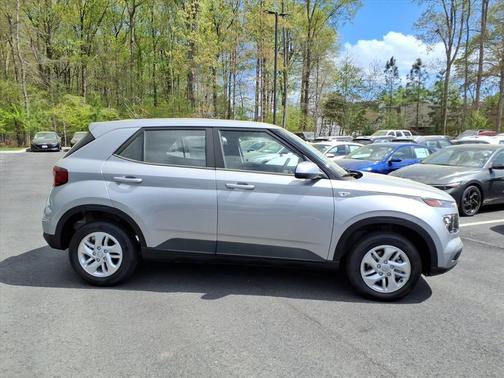 Shimmering Silver 2026 Hyundai VENUE SE