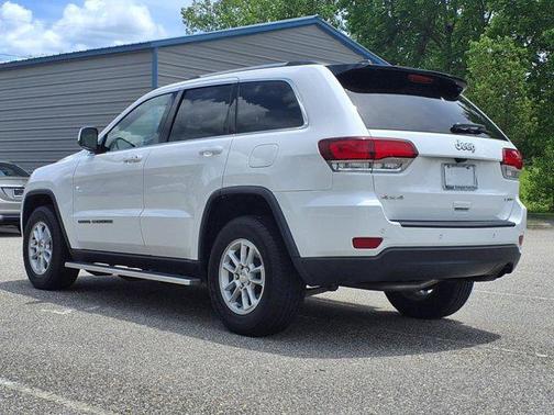 2020 Jeep Grand Cherokee Laredo