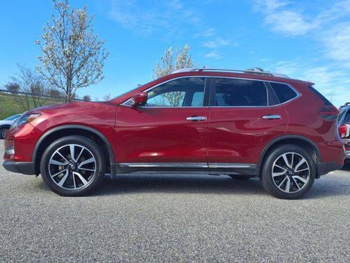2020 Nissan Rogue SL