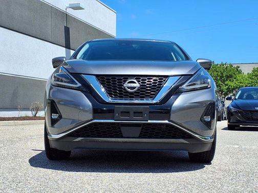 2023 Nissan Murano SL FWD