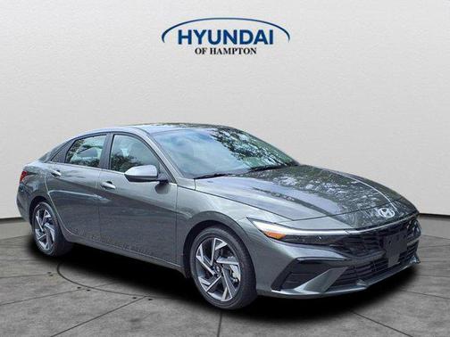 2025 Hyundai ELANTRA SEL