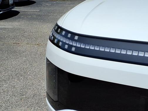 Snow White Pearl 2026 Hyundai IONIQ 9 Performance Limited