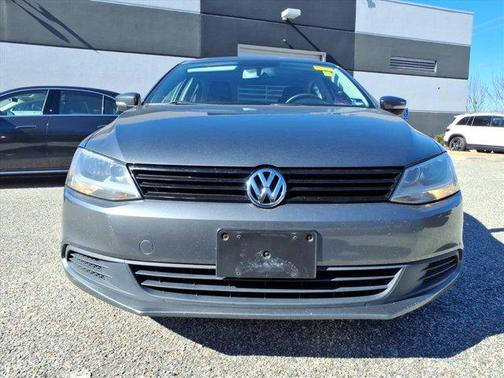 2014 Volkswagen Jetta Auto SE