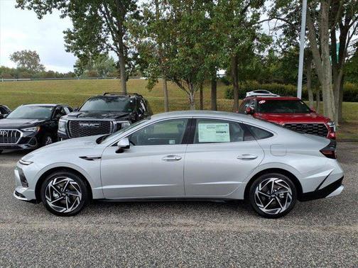 2026 Hyundai SONATA SEL