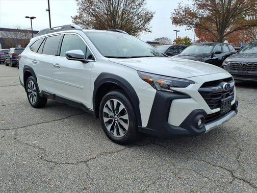 2025 Subaru Outback Touring XT