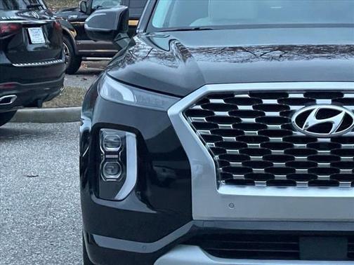 Abyss Black Pearl 2022 Hyundai PALISADE Limited