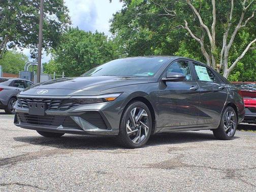 2025 Hyundai ELANTRA Sport