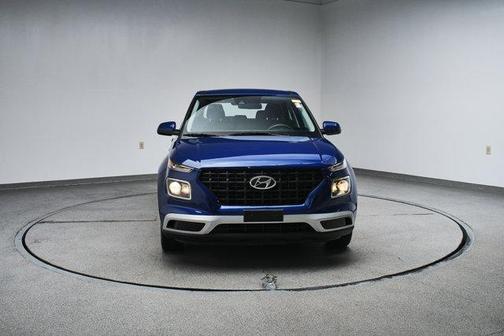 2021 Hyundai VENUE SE