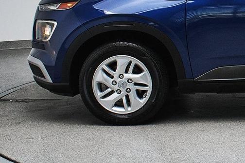 2021 Hyundai VENUE SE