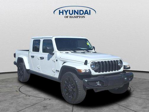 2024 Jeep Gladiator Nighthawk