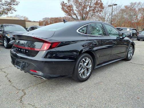 2022 Hyundai SONATA SEL