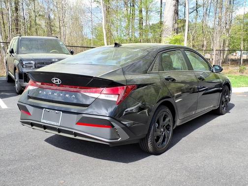 Abyss Black 2026 Hyundai ELANTRA Sport