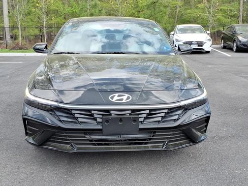 Abyss Black 2026 Hyundai ELANTRA Sport