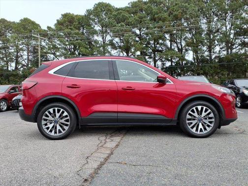 2020 Ford Escape Titanium