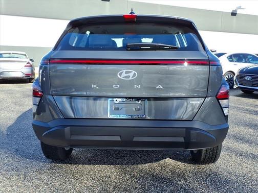 Ecotronic Gray Pearl 2026 Hyundai KONA SE