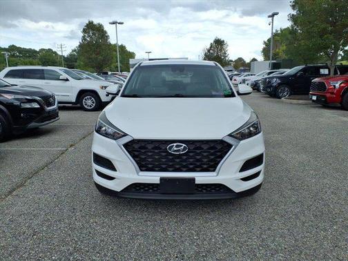 2020 Hyundai TUCSON SE