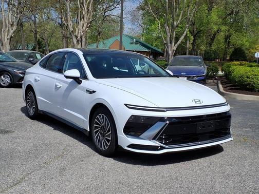 Serenity White 2026 Hyundai SONATA Hybrid Limited