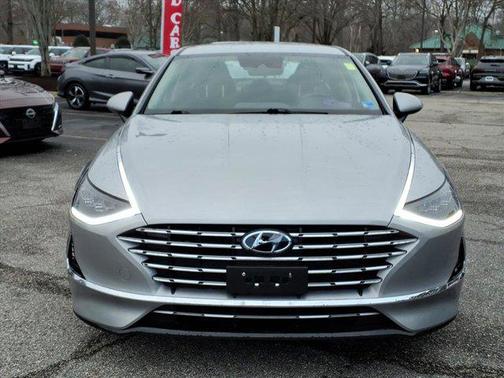 2023 Hyundai SONATA Hybrid SE