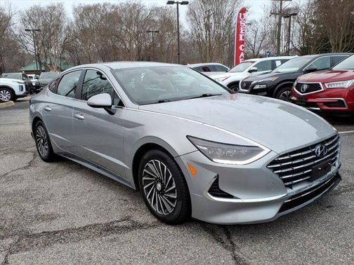 2023 Hyundai SONATA Hybrid SE