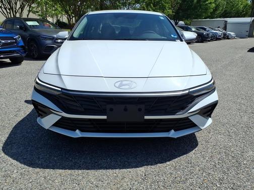 Serenity White 2026 Hyundai ELANTRA SE