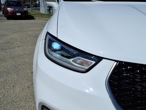 2024 Chrysler Pacifica L