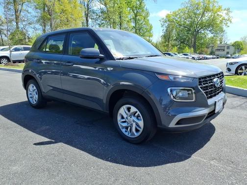 Ecotronic Gray 2026 Hyundai VENUE SE