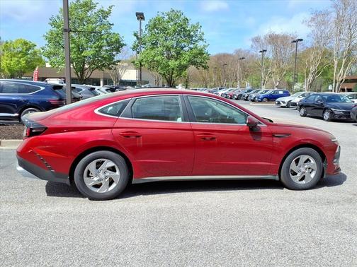 Ultimate Red 2026 Hyundai SONATA SE