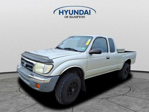 2000 Toyota Tacoma Xtracab