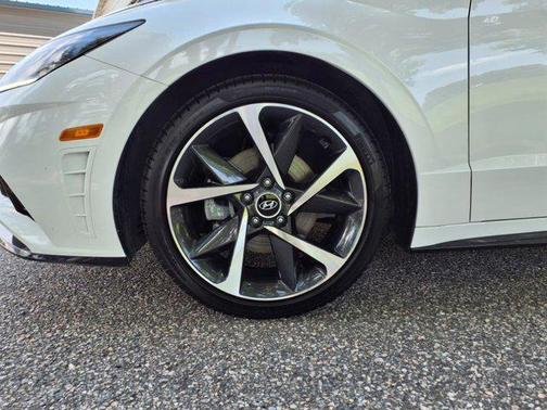 2022 Hyundai SONATA SEL Plus