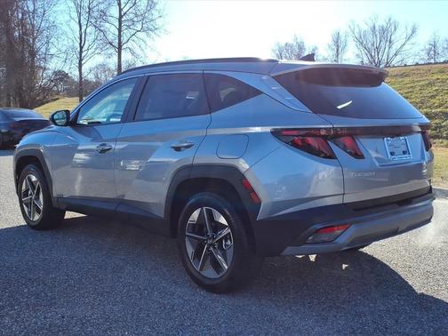 Shimmering Silver 2026 Hyundai TUCSON SEL