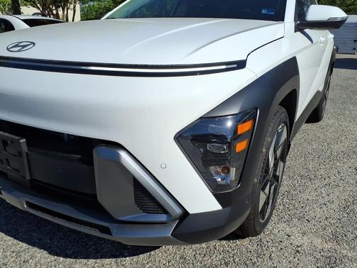 Atlas White 2026 Hyundai KONA Limited