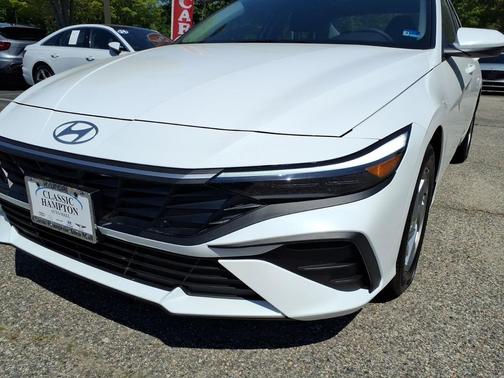 Serenity White 2026 Hyundai ELANTRA SE