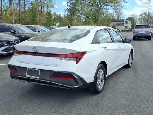 Serenity White 2026 Hyundai ELANTRA SE