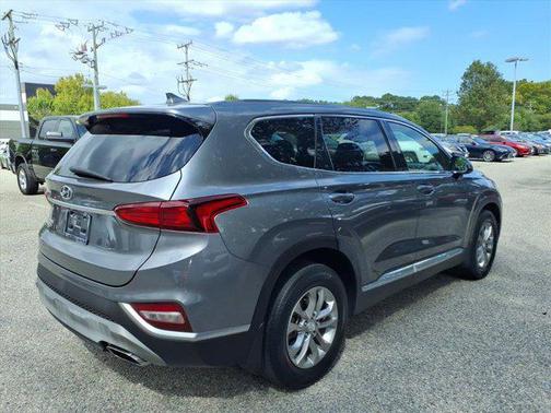 2019 Hyundai SANTA FE SEL 2.4