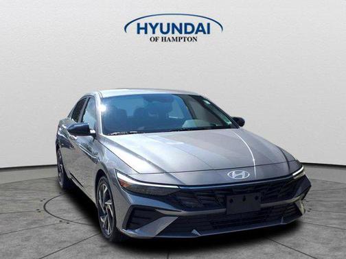 2025 Hyundai ELANTRA Sport