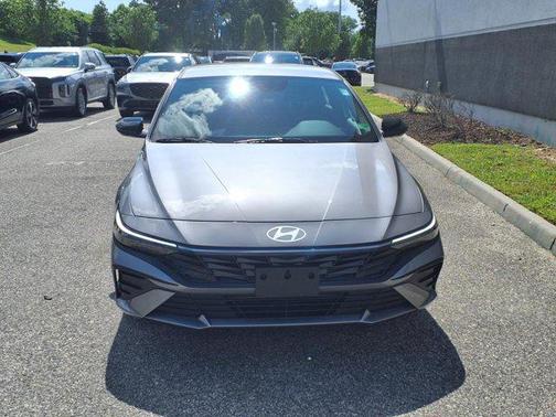2025 Hyundai ELANTRA Sport