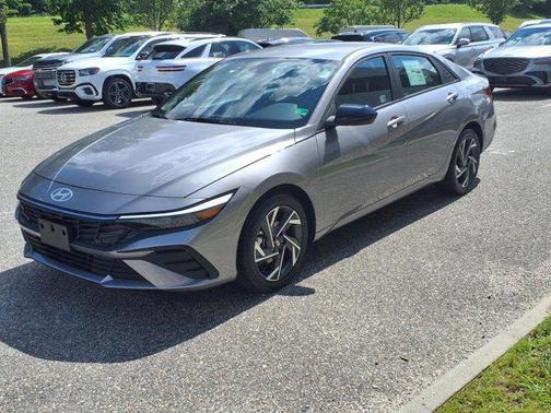 2025 Hyundai ELANTRA Sport