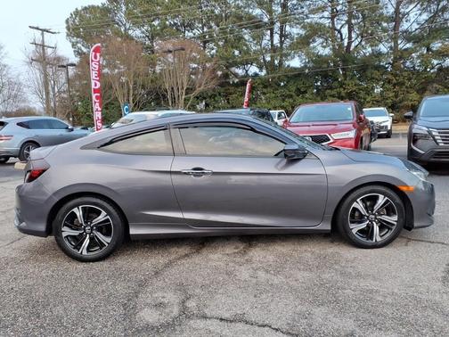 2017 Honda Civic Touring