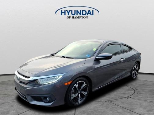 2017 Honda Civic Touring