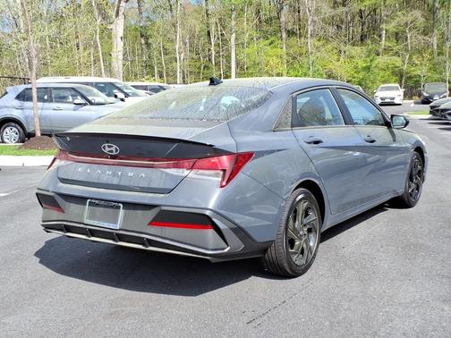 Ecotronic Gray 2026 Hyundai ELANTRA Sport