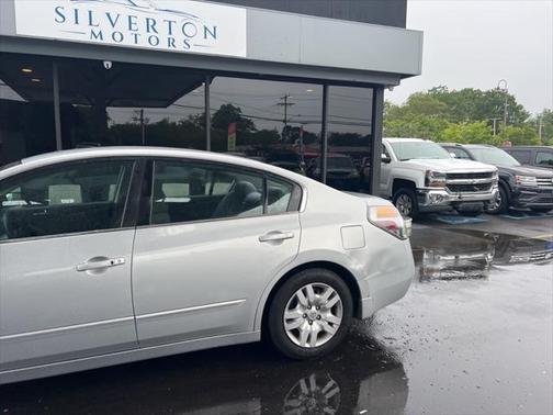 2010 Nissan Altima 2.5 S