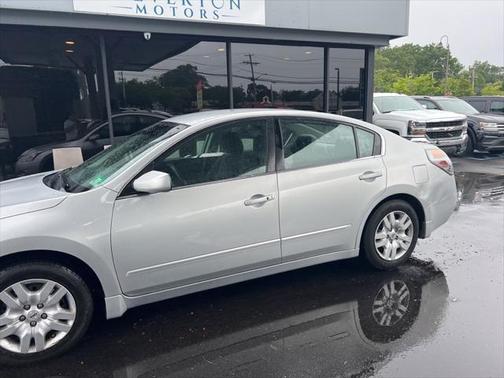 2010 Nissan Altima 2.5 S